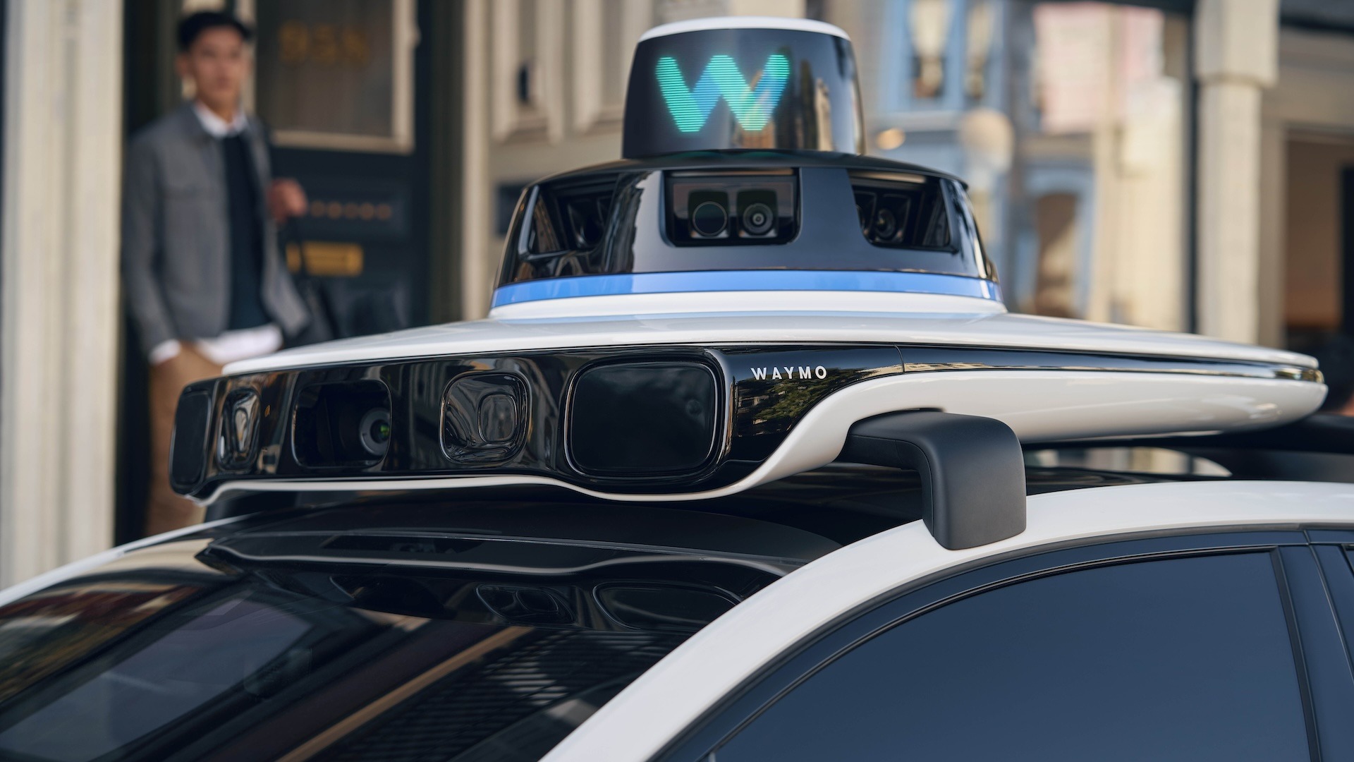 How Car Buyers Can Understand New Vehicle Market Trends