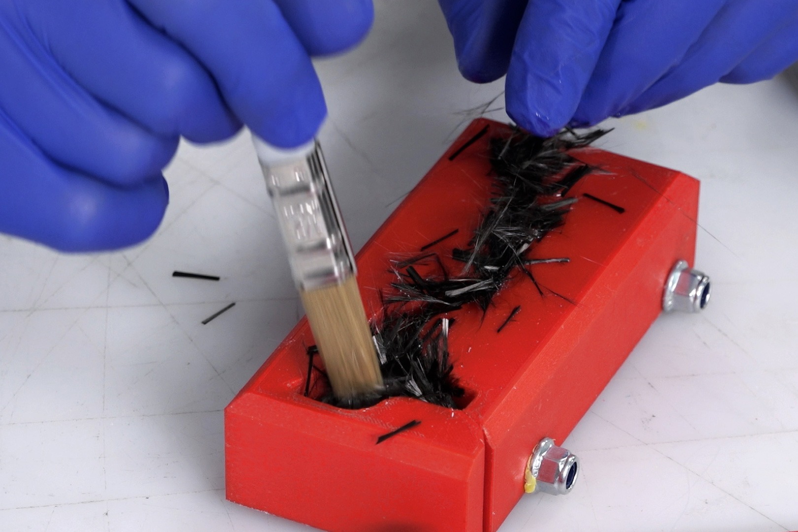 How Manufacturers Develop Reliable Molds for Carbon Fiber Components